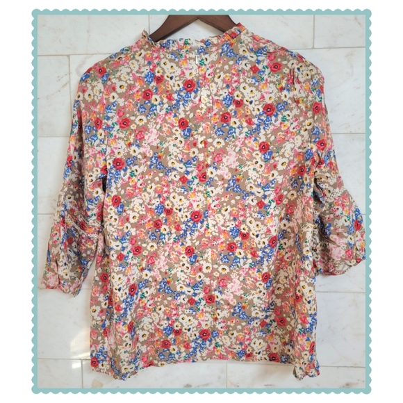 Madame High Neck Floral Top - Picture 2 of 4